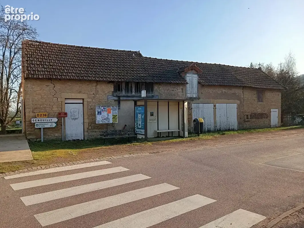 LE PULEY , immeuble à usage commercial et d'habitation - photo 15