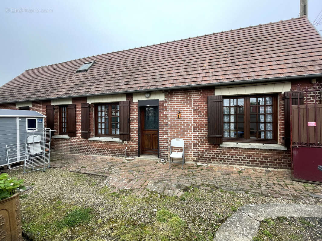 Maison à SAINTE-GENEVIEVE