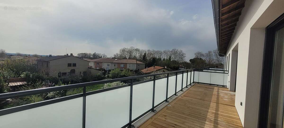 Appartement T4 duplex 118 m² + terrasse 130m² à Saint-Orens - photo 2