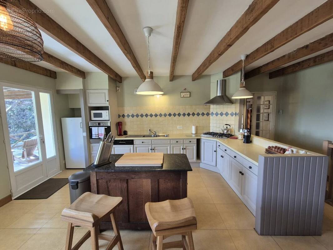 Maison à CAZES-MONDENARD