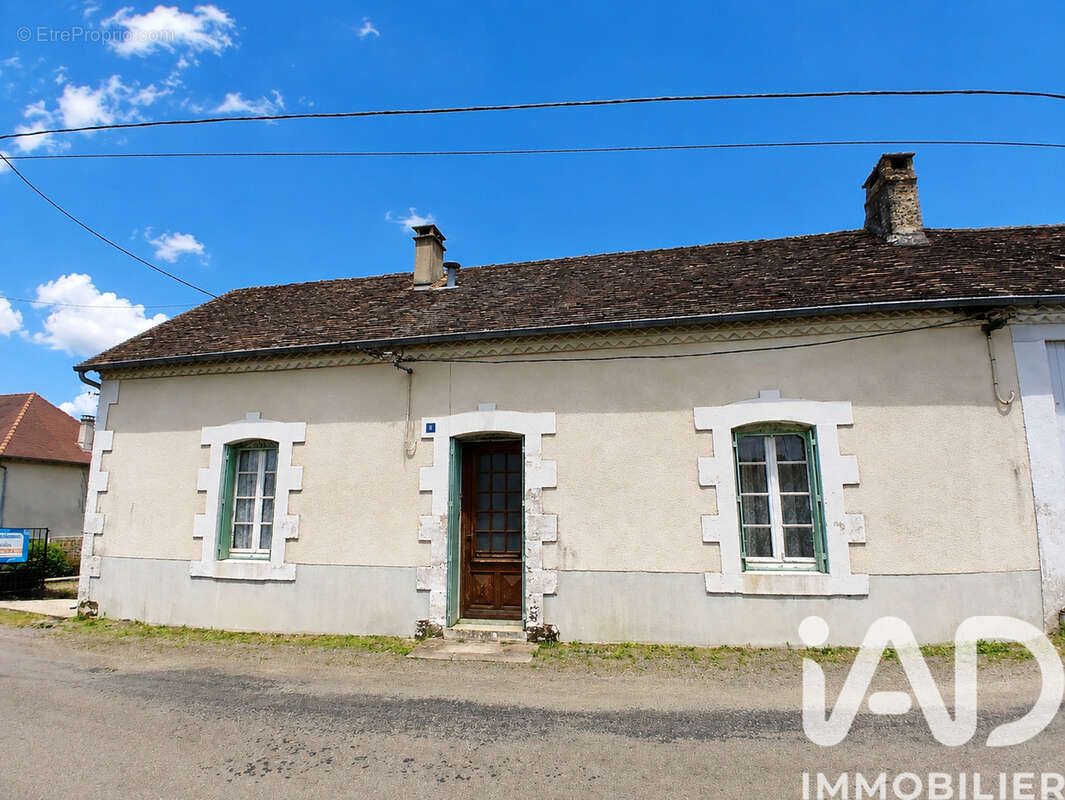 Photo 2 - Maison à LA COQUILLE
