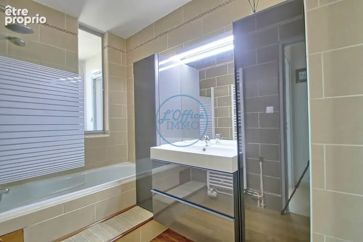 Appartement 4 pièces 80 m² à vendre à Hyeres (83400) - photo 8