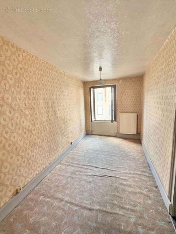 Maison de ville à fort potentiel   Centre de Riom - photo 14