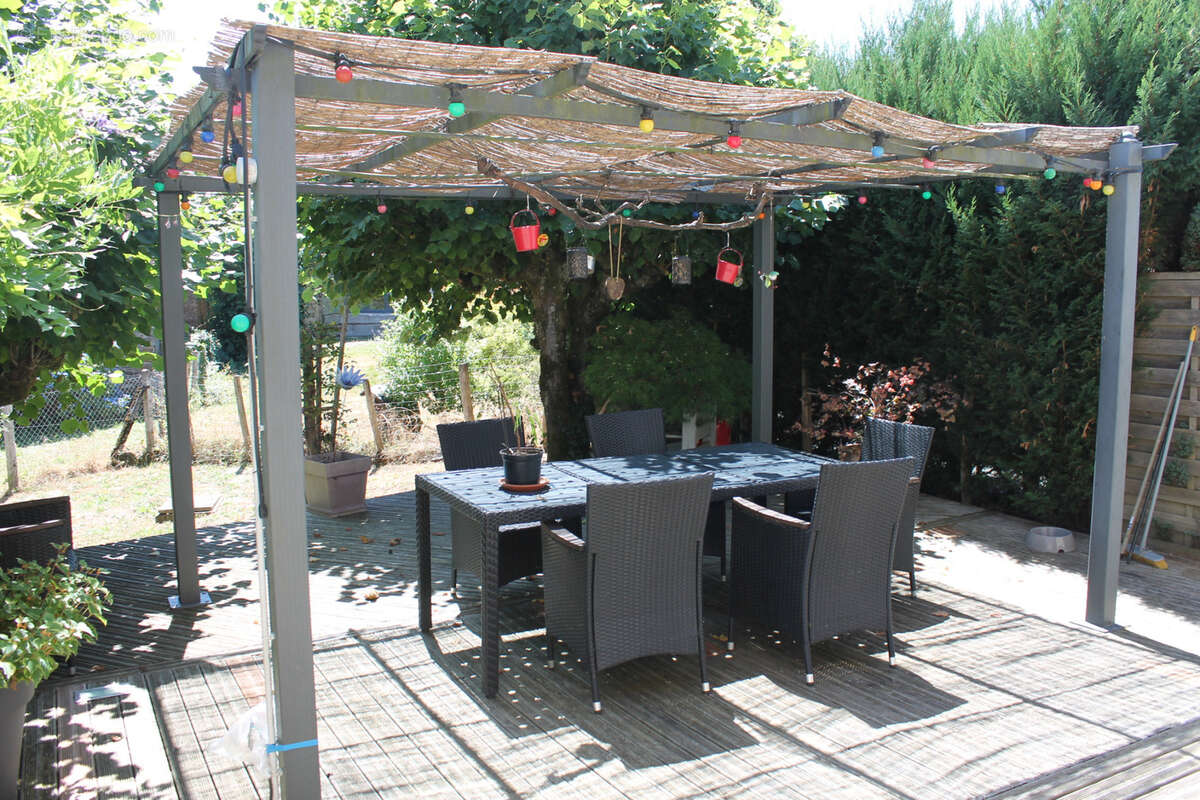 Fermette rénovée avec gites et piscine . - photo 22