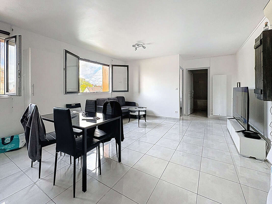 Appartement à MONTREUIL