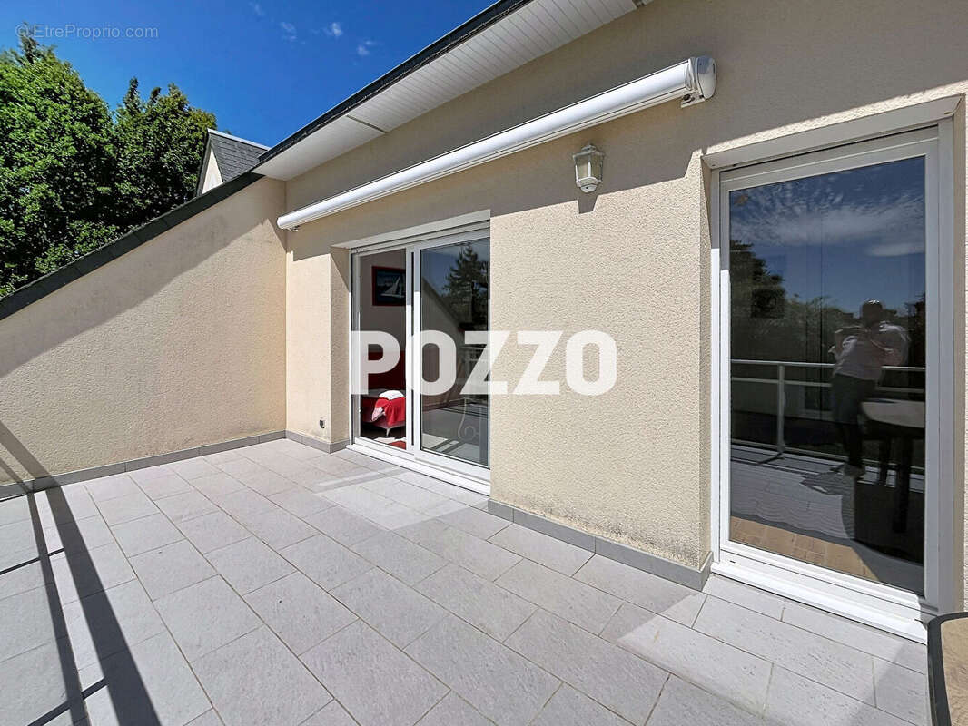 A vendre, appartement f2 avec terrasse + garage à jullouville (50) - photo 2