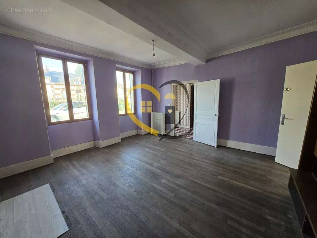 Maison à HENRICHEMONT