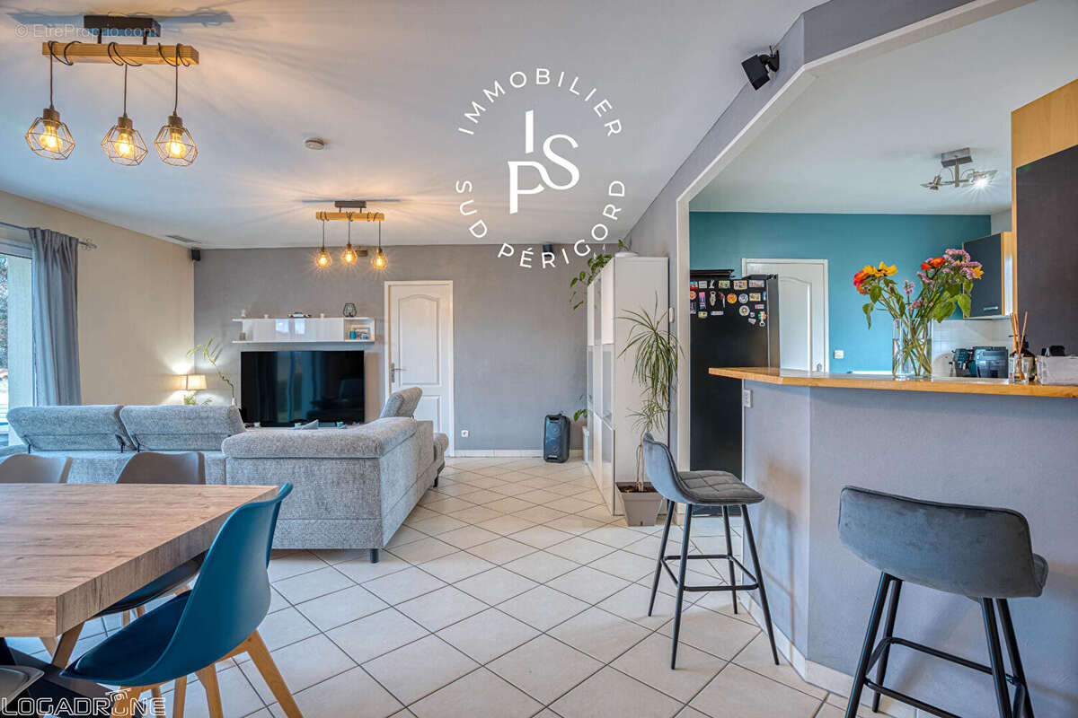 Maison à CASTILLONNES