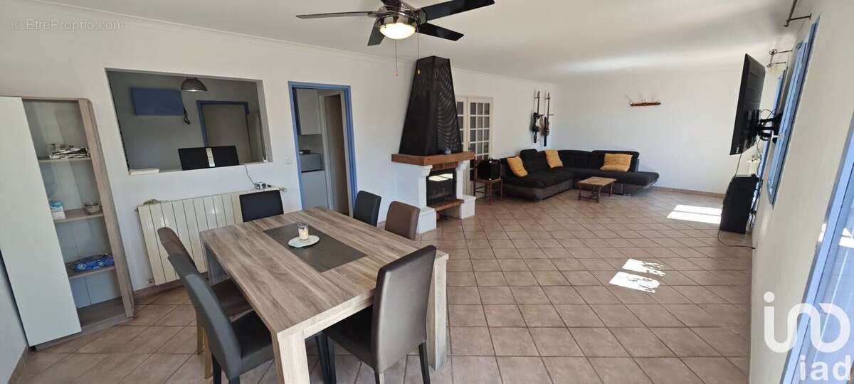 Photo 3 - Maison à NIMES