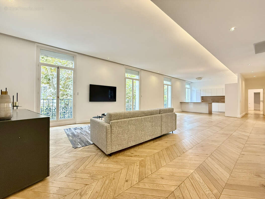 Appartement à MARSEILLE-8E