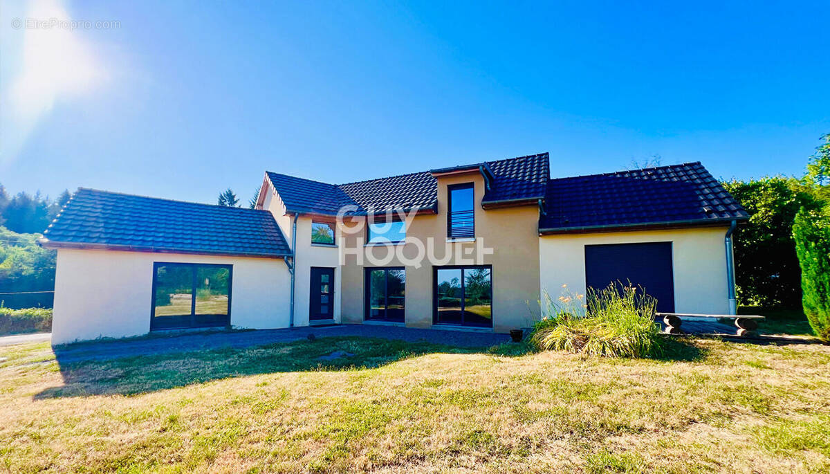 Maison à LA TAGNIERE