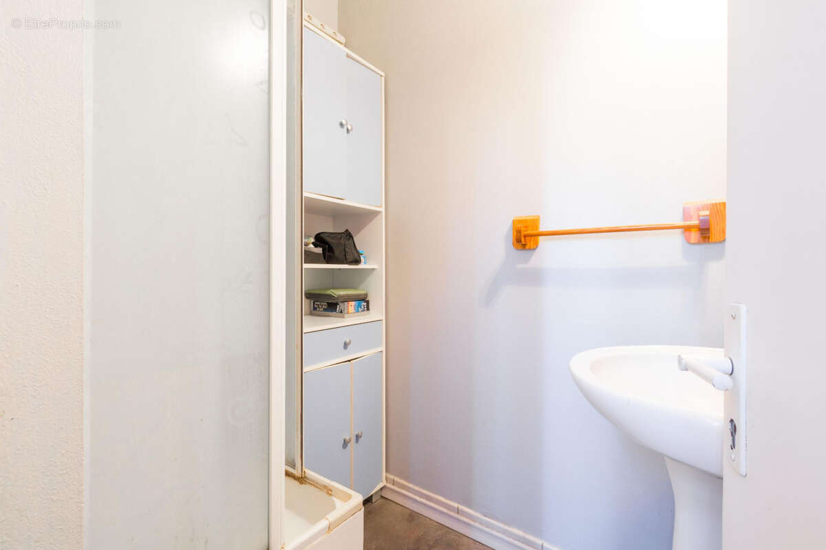 En exclusivité : Pour investisseurs : Très joli type 2 loué quartier Montchapet Jouvence - photo 8