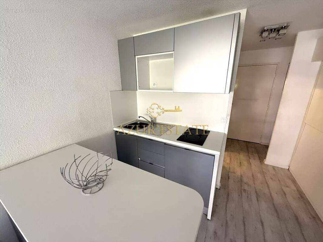 Appartement à ROQUEBRUNE-CAP-MARTIN