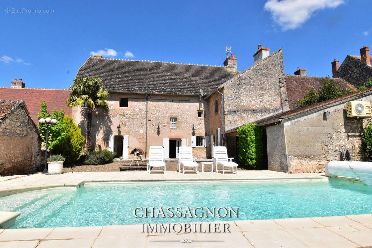 Maison à MOULINS