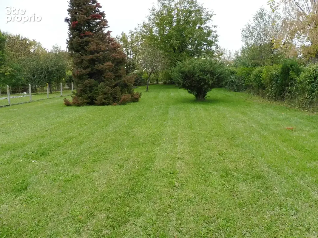 Riberac proche commerces - photo 3