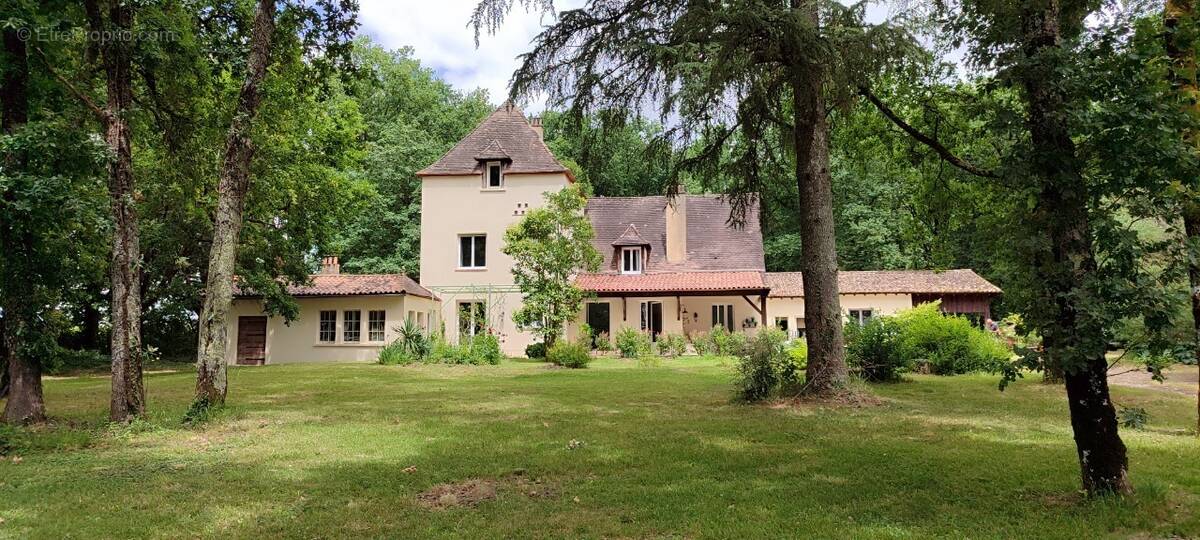 Maison à POMPORT