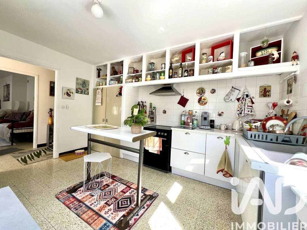 Maison 170 m² à Douzens  - photo 7