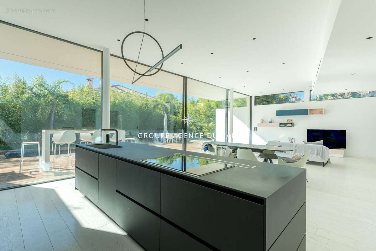 Maison à SAINT-RAPHAEL