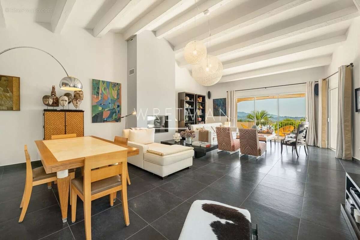 Superbe villa provençale avec piscine et vue panoramique mer – Mougins Pibonson - photo 16