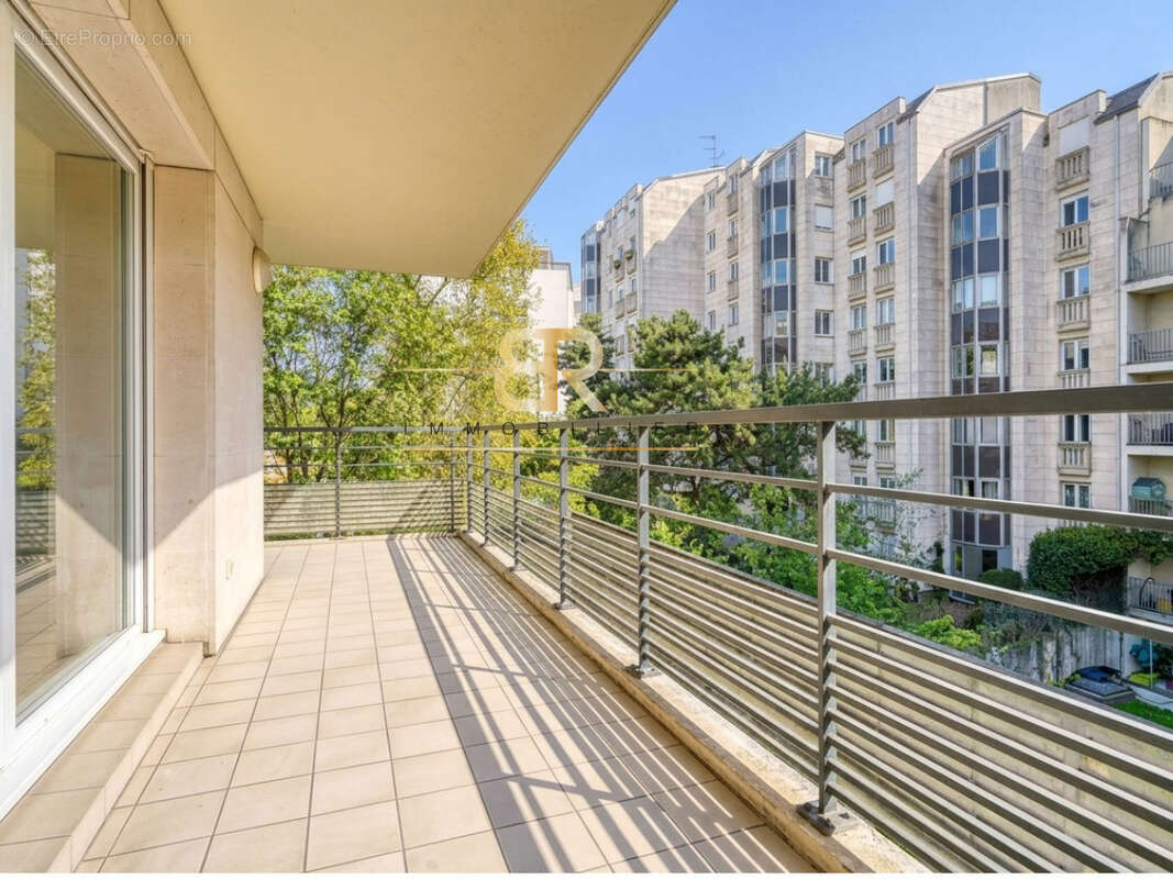 Appartement à SAINT-MANDE