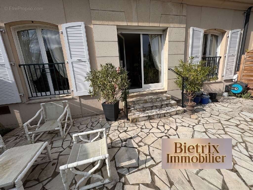 Maison à L'ISLE-ADAM