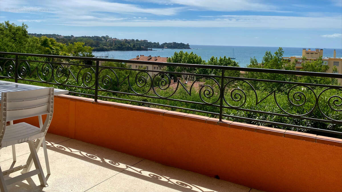 T4 vue mer, à 100m de la plage au calme à AGAY - photo 2