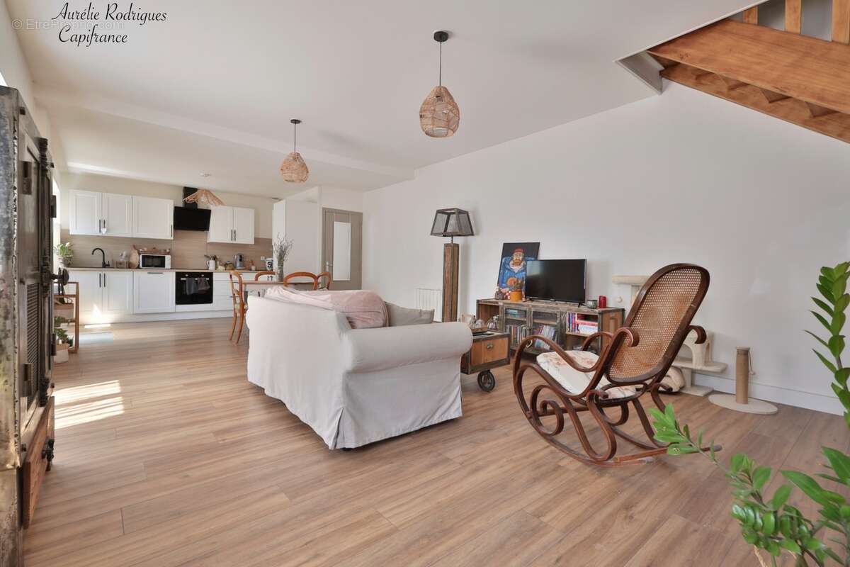 Maison à vendre 5 pièces PONT DE VEYLE (01) - photo 10