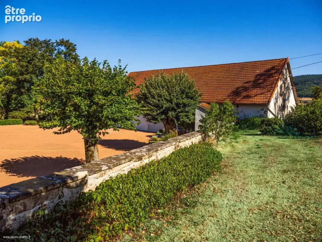 Maison de Maître sur 1 ha 32 de parc - photo 8