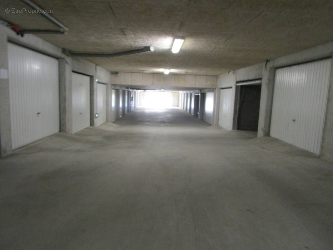 Parking à DINAN