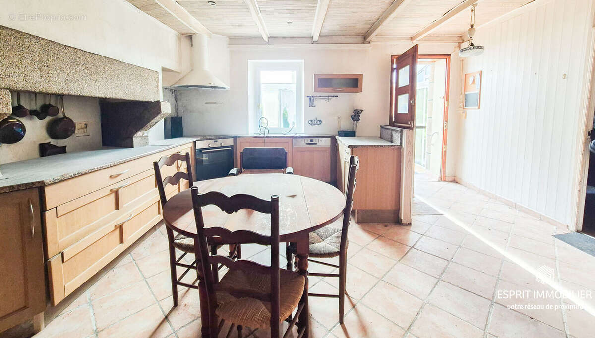 Maison à NEVEZ