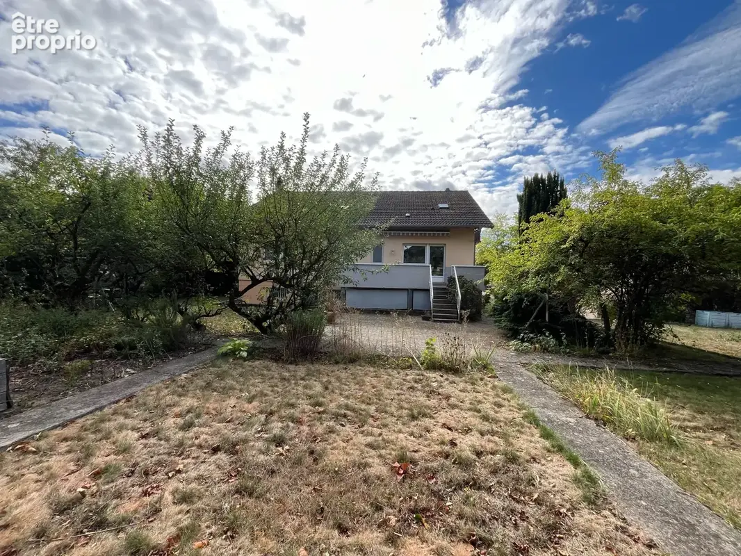 Grande et belle maison de ville à l'Allmend - photo 3