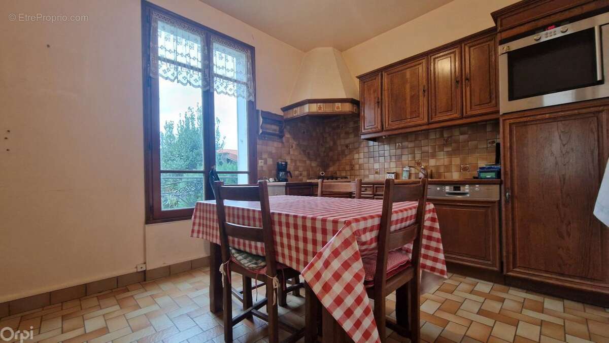 Maison à NEUILLY-SUR-MARNE