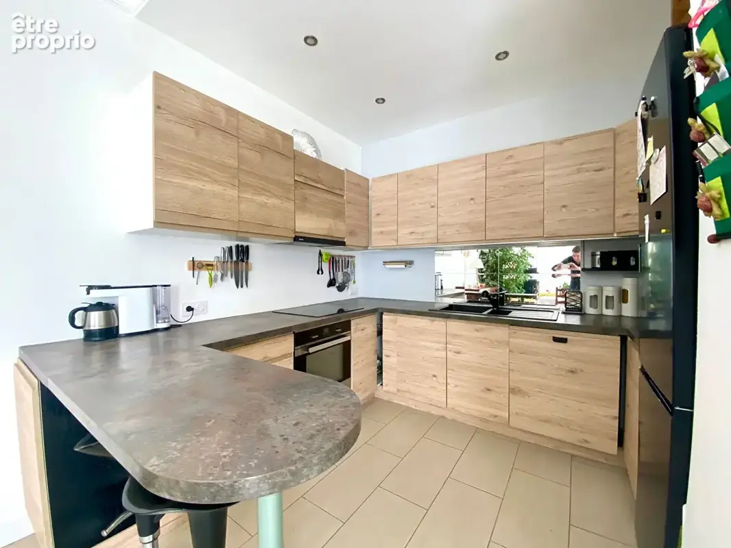 Maison plain-pied 4 chambres, 757 m² de terrain, 12 mins gare ! - photo 7