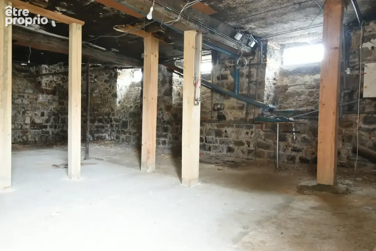 À vendre – local commercial / professionnel en centre-ville de domfront-en-poiraie - photo 17