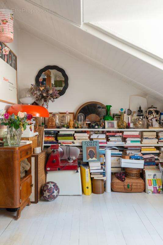 Appartement à PARIS-11E