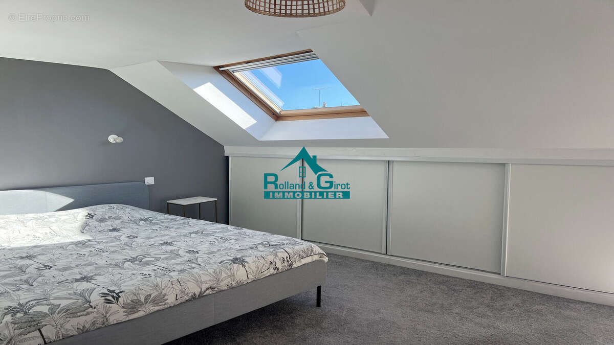 Maison à SAINT-MEDARD-SUR-ILLE