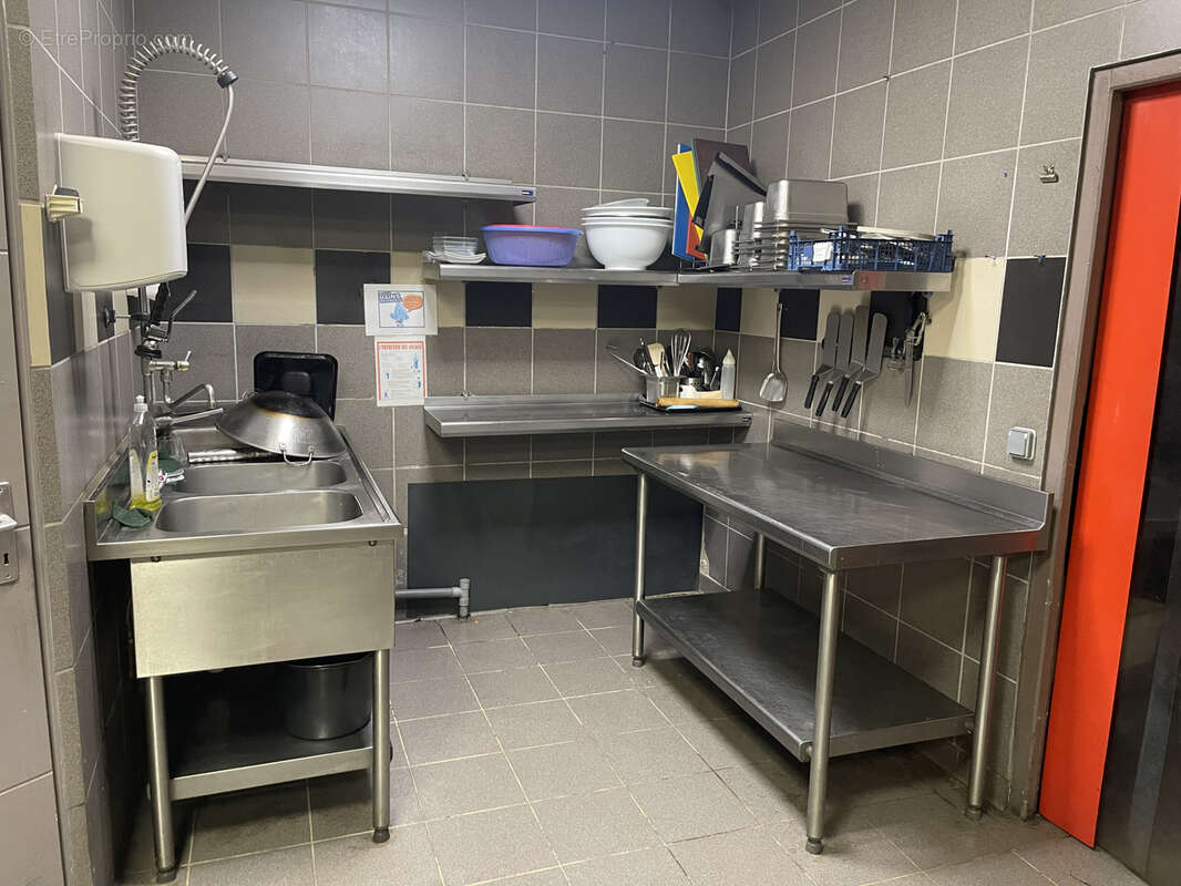 Commerce à CARCASSONNE