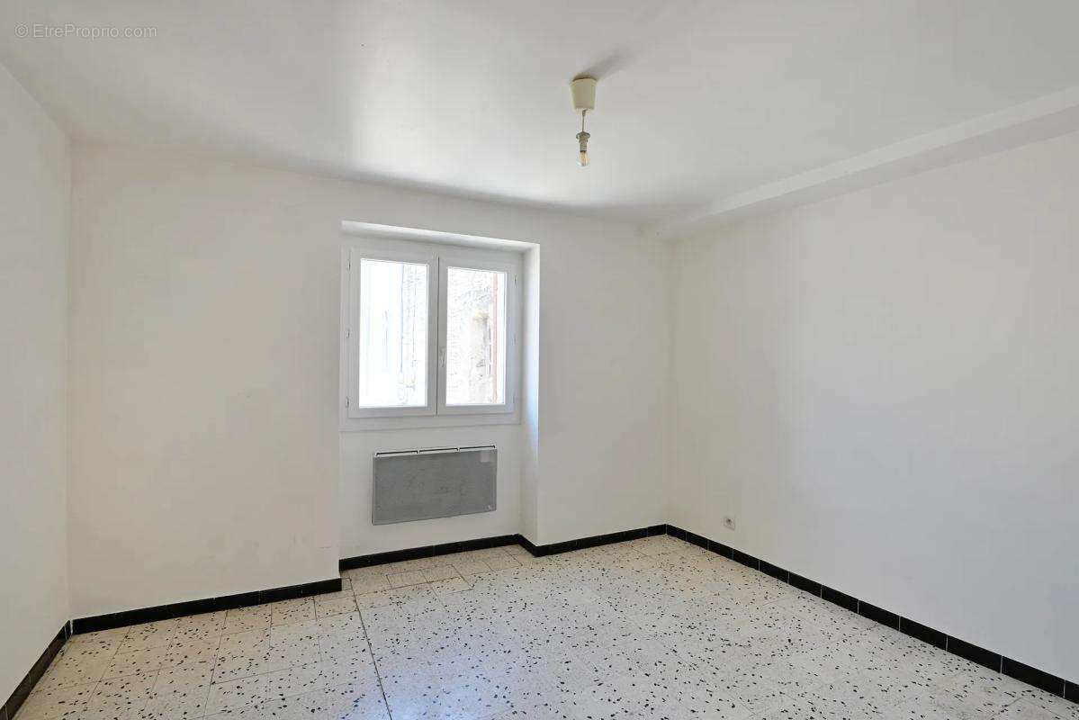 Appartement de 4 pièces de 81 m² à Marguerittes - photo 9