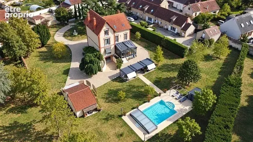Maison 9 pièces 302 m² à vendre à Solers (77111) - photo 2