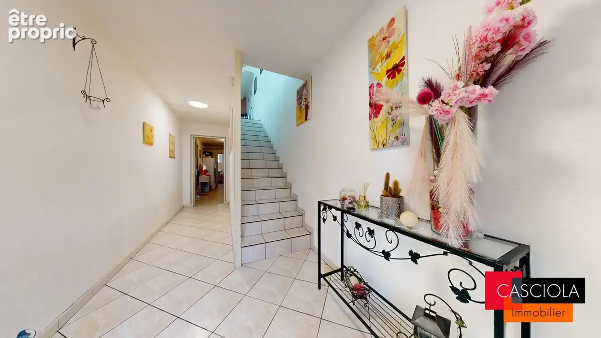 Maison 5 pièces 106 m² à vendre à Saint-Epvre (57580) - photo 2