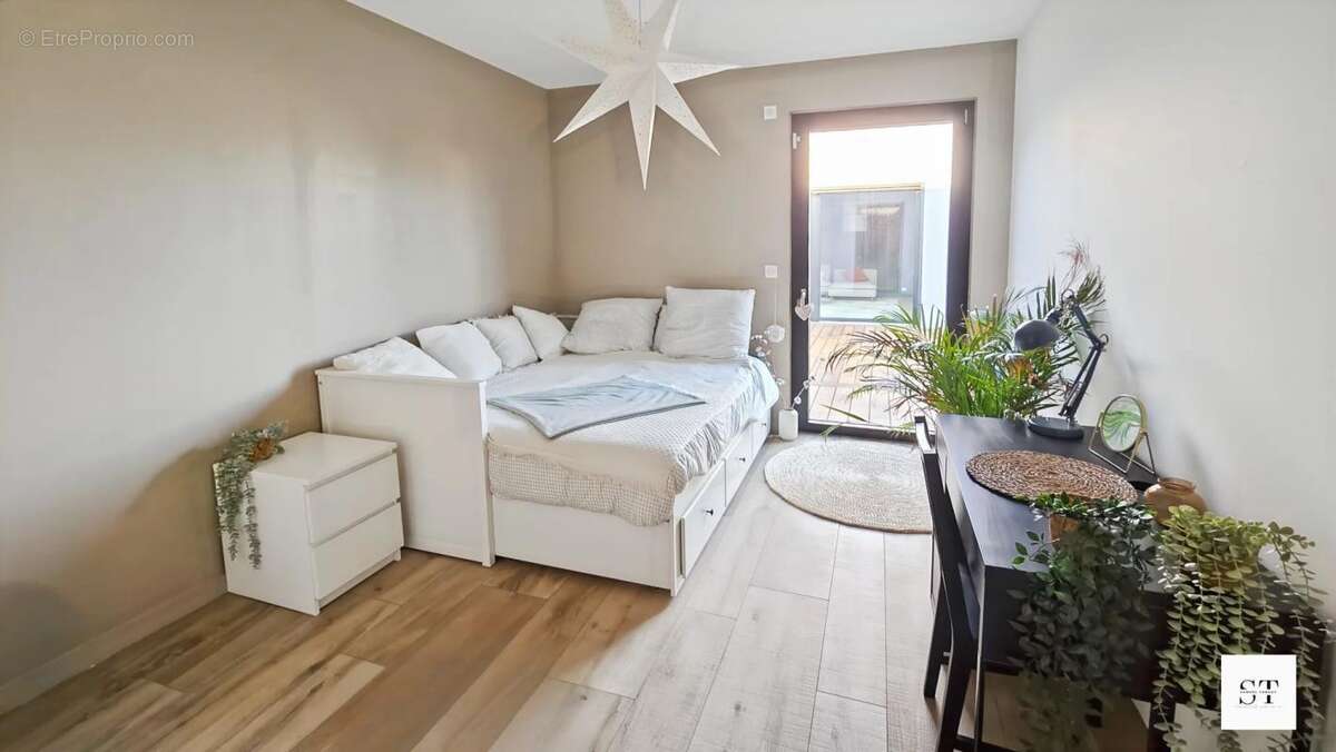 Maison à SAINT-SEBASTIEN-SUR-LOIRE