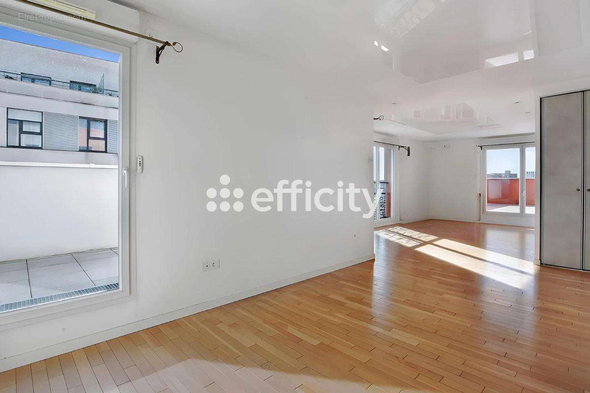 Appartement à SAINT-OUEN