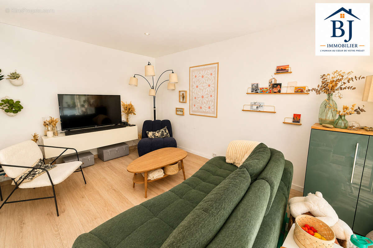 Exclusivite appartement 4 pieces 72 m2 + garage et cellier - photo 3