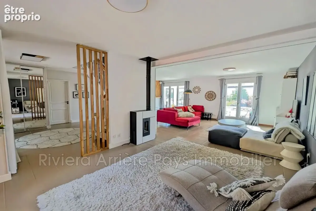 Maison 6 pièces 162 m² à vendre à Saint-Pierre (06260) - photo 6