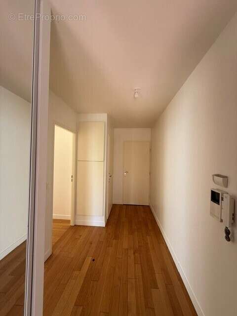 Bel appartement - 3 pièces - Immeuble récent - Cergy - photo 12