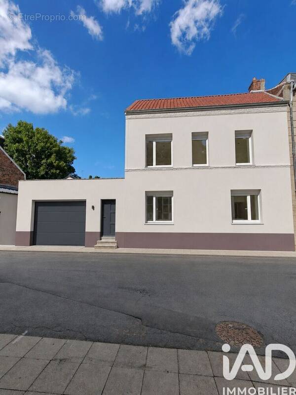 Photo 1 - Maison à BOUCHAIN
