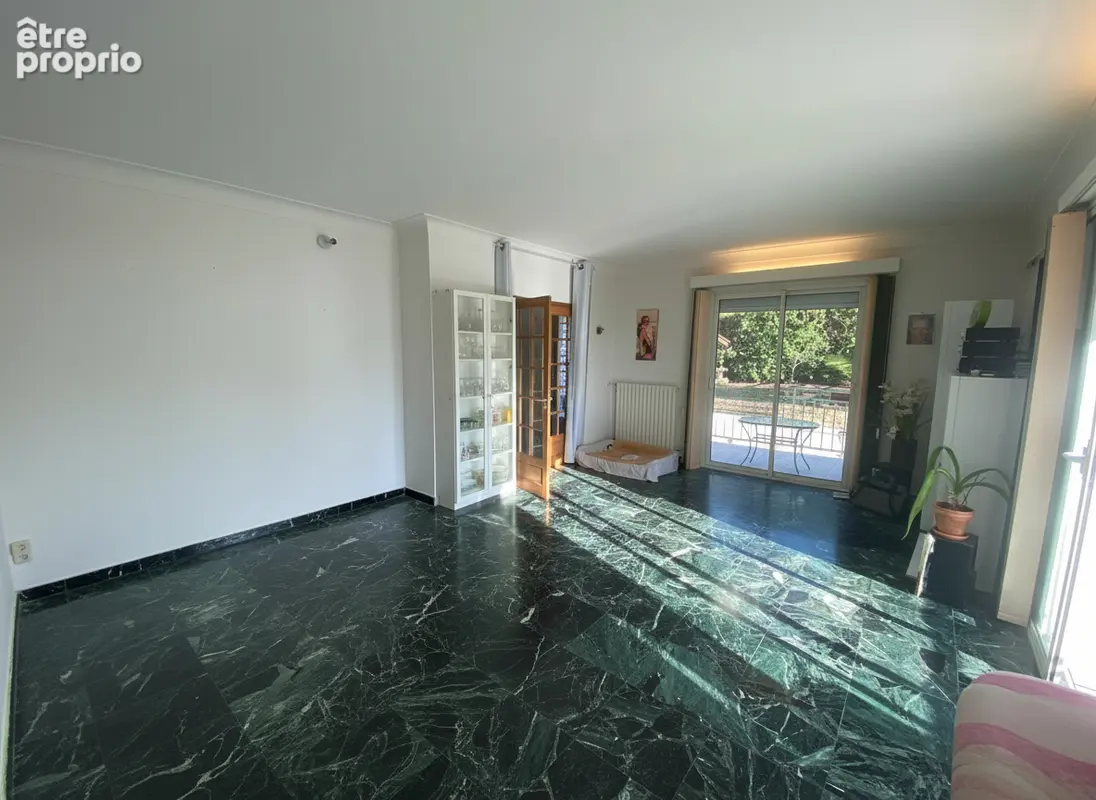 Maison de 200 m² Secteur Lamothe / Bellevue à Cahors - photo 10