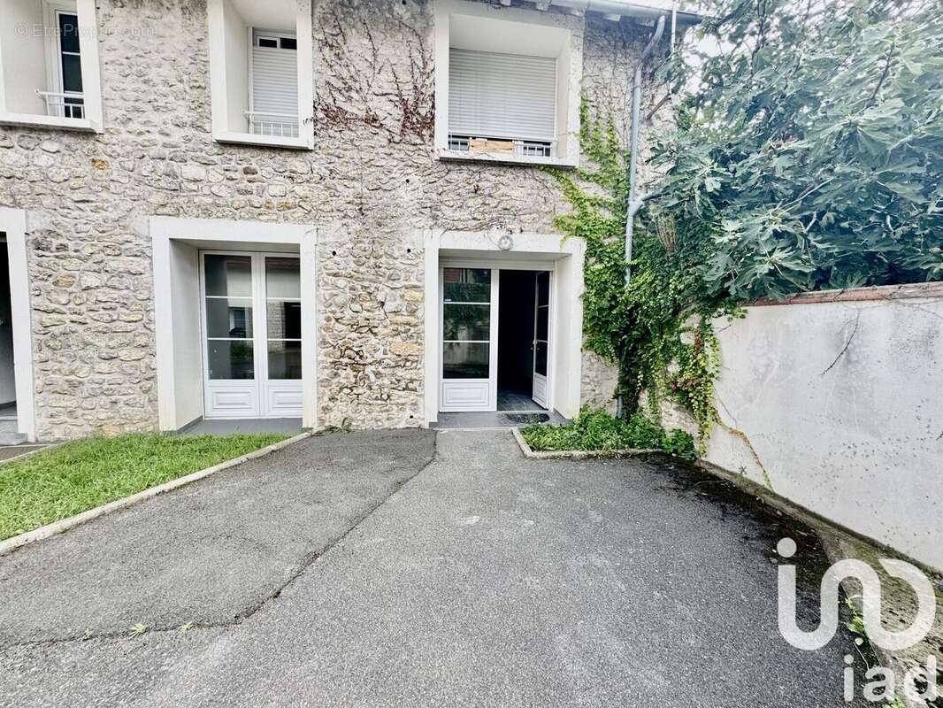 Photo 2 - Appartement à ETAMPES