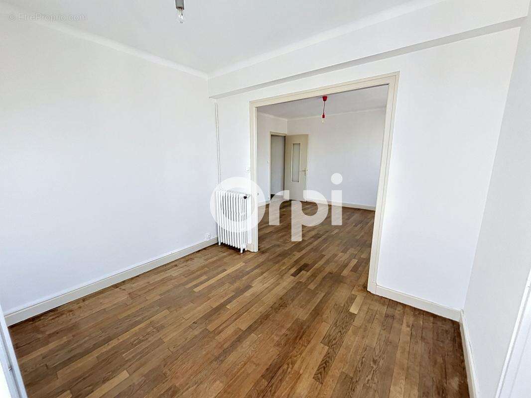 Appartement à BRIVE-LA-GAILLARDE