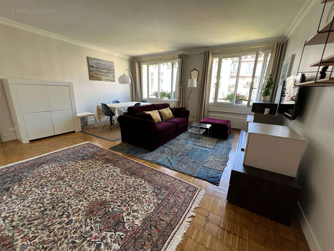 Appartement à BOULOGNE-BILLANCOURT